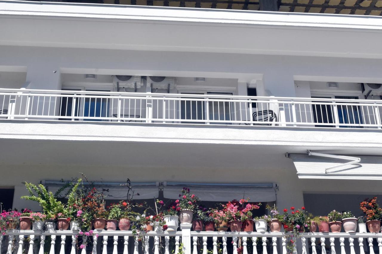 Giorgos-Fenia Apartments Παραλία Εξωτερικό φωτογραφία